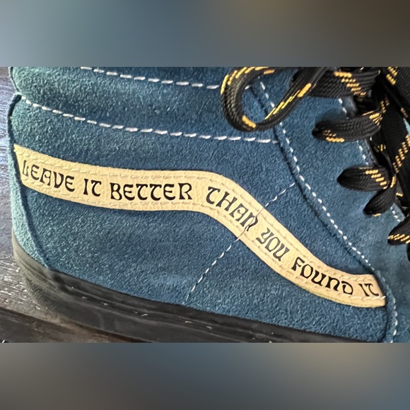 VANS Sk8  “Leave the World better than you found it “ suede high tops. Men 6.5 - Picture 3 of 9